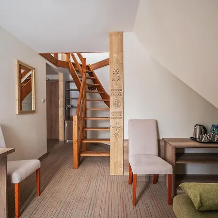 Eco Tatry Holiday& ホテル