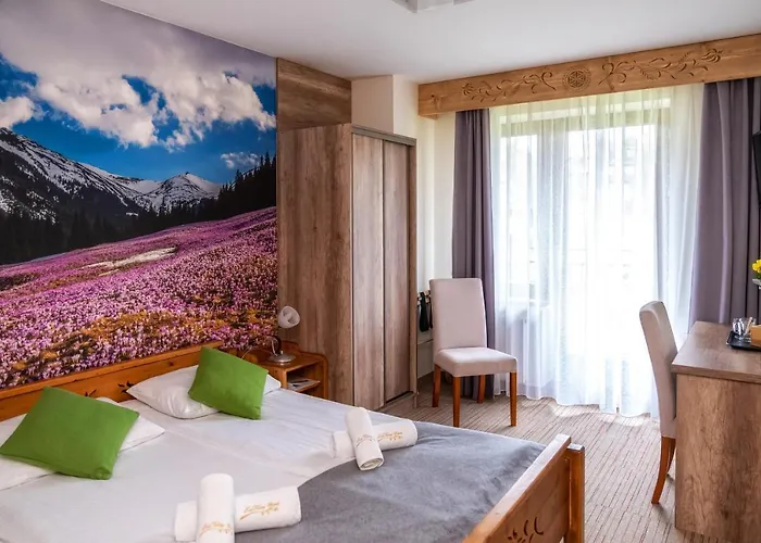 Eco Tatry Holiday& فندق 3*